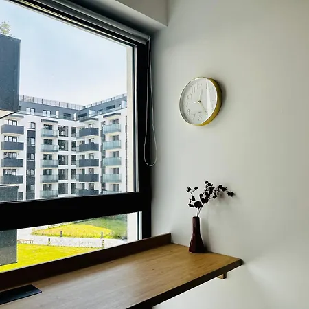 Bel Dom, A Spacious New 2 & Parking Apartment